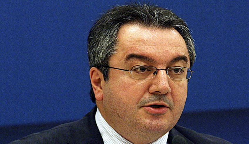 Αποκαλυπτική ανάλυση Μόσιαλου – Τι ξέρουμε για την παραλλαγή Όμικρον – Τα πιθανά σενάρια, οι φόβοι, τι πρέπει να κάνουμε