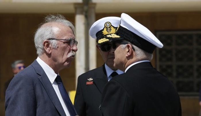 Βίτσας: Χρειάζονται τεράστις δυνάμεις για να ελέγξουμε τις ΜΚΟ για “πονηρούς”