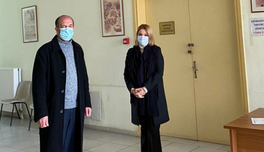 Συνάντηση Μίκας Ιατρίδη με τον Πρόεδρο του Σωματείου Οικοδόμων, Νίκο Τριπολίτη