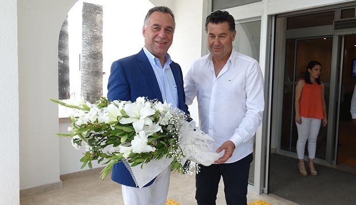 Στην Κω ο Δήμαρχος Αλικαρνασσού κ.Κοτσαντόν για να επισφραγιστεί η συμφωνία
