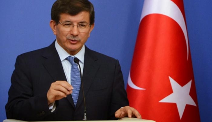 Απειλές Νταβούτογλου για ακύρωση της συμφωνίας για το προσφυγικό