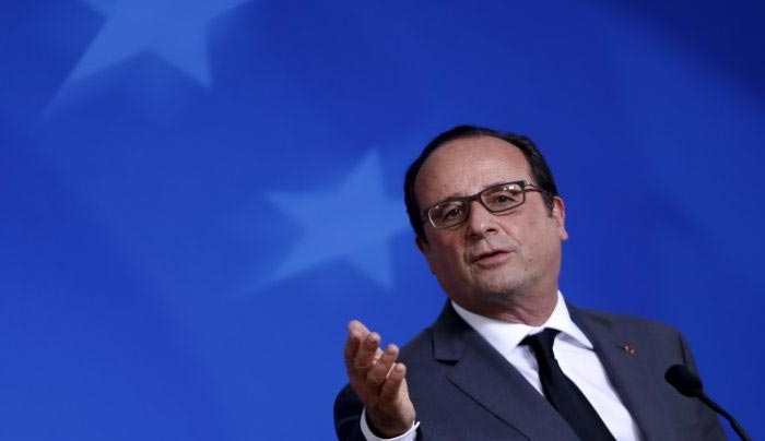 Ολάντ: Κάναμε για τους Έλληνες ό,τι δεν θα κάνουμε για τους Βρετανούς