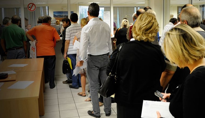 Άτακτη υποχώρηση για τις 100 δόσεις - Τιμωρούν τους συνεπείς