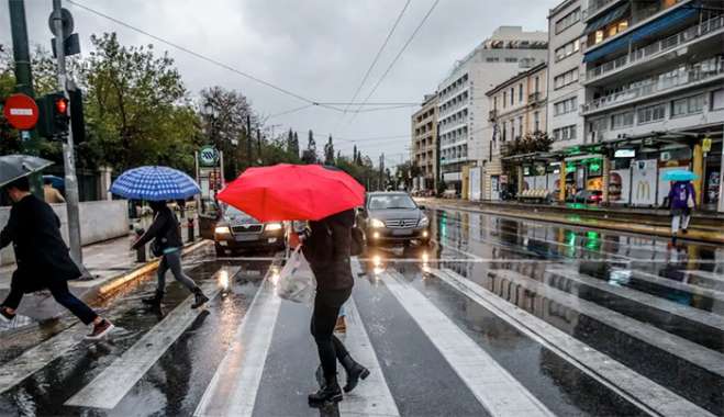 Καιρός σήμερα: Καταιγίδες σε Κρήτη – Τοπικές βροχές και συννεφιά στην υπόλοιπη χώρα