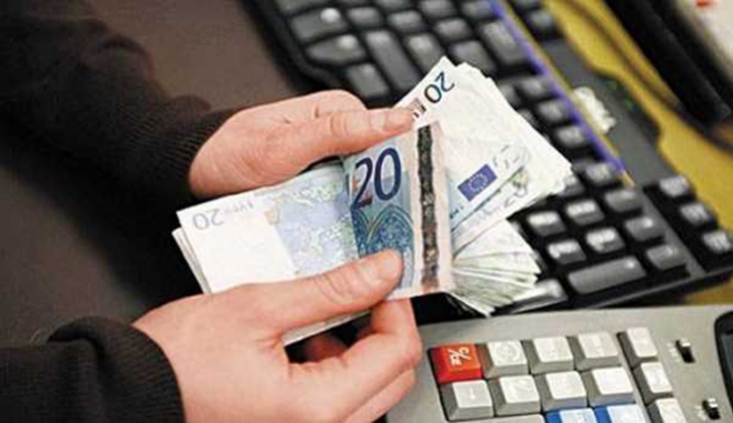 Tα κριτήρια για το εγγυημένο εισόδημα – Σε ποιους δήμους θα εφαρμοστεί και ποιοι θα το πάρουν