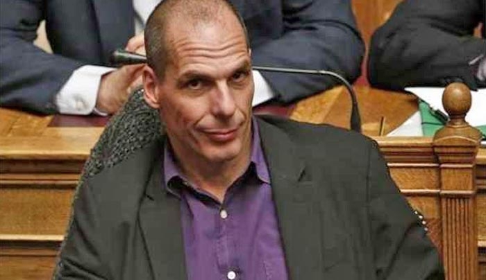 Βαρουφάκης: Στην Ελλάδα με τα capital controls κυκλοφορούν 2 παράλληλα νομίσματα