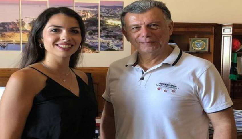Με τον Θεοδόση Νικηταρά και η Μανώλια Κώστογλου