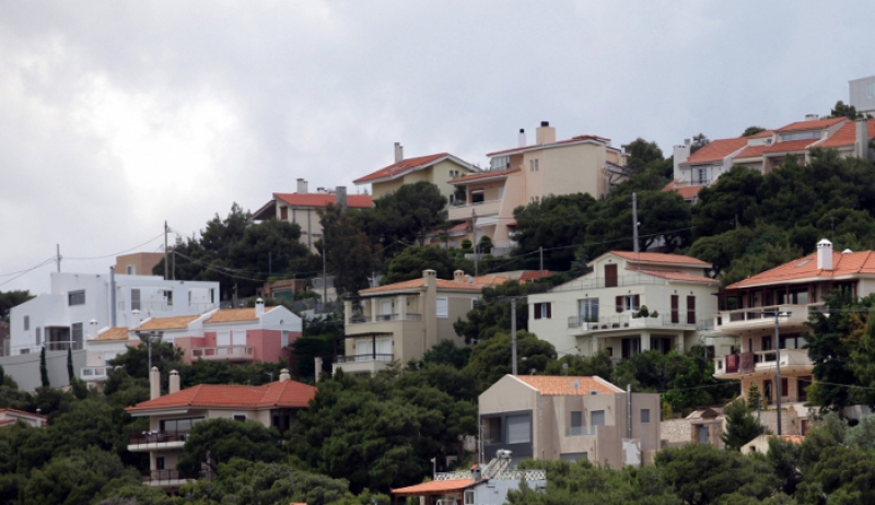 «Παράθυρο» για μεταβιβάσεις αυθαιρέτων