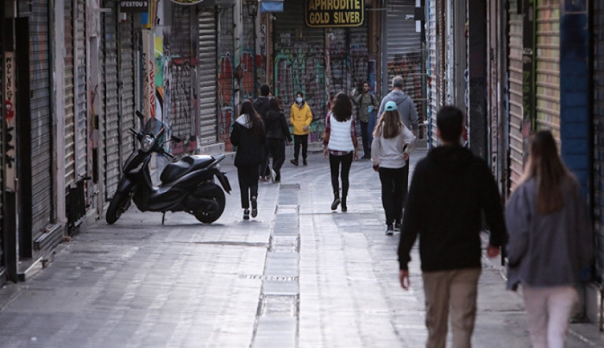 Μόσιαλος: Μετά την Καθαρά Δευτέρα η άρση του lockdown, θα ακολουθήσουν τα σχολεία -Τι είπε για διπλή μάσκα και εμβόλια