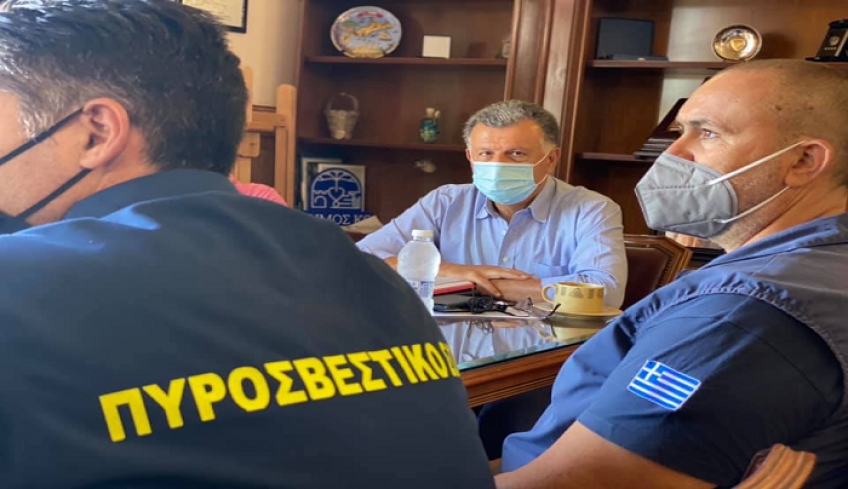 Έκτακτη σύσκεψη είχαμε σήμερα με όλους τους αρμόδιους φορείς στο Δημαρχείο με σκοπό το βέλτιστο συντονισμό της πρόληψης και κατάσβεσης πιθανής πυρκαγιάς.
