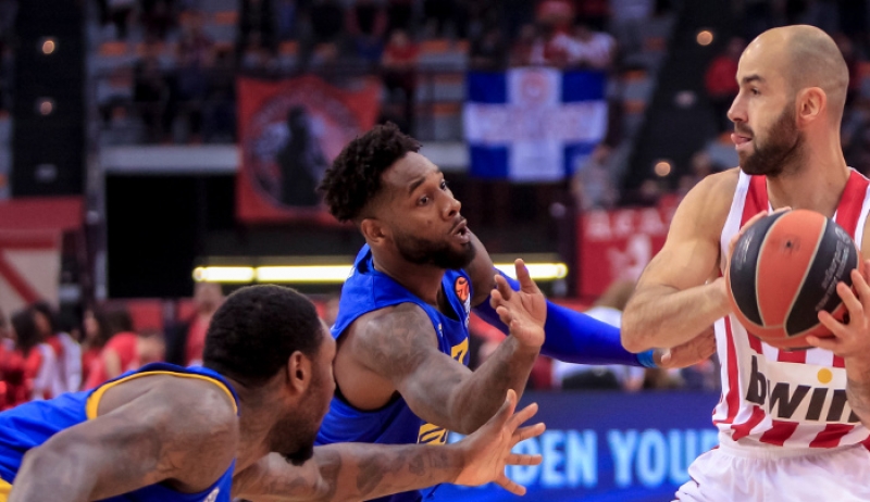 Σεφτέ στο ΣΕΦ ο Ολυμπιακός 88-80 την Μακάμπι Τελ Αβίβ για την Euroleague
