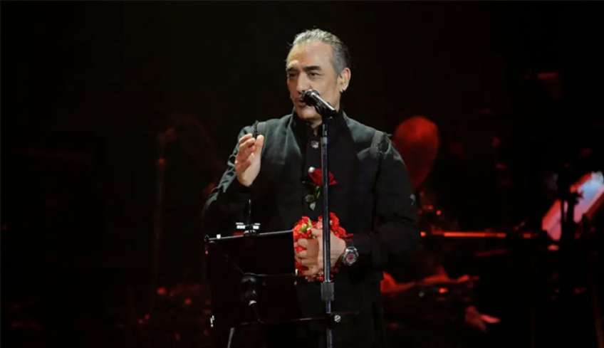 Νότης Σφακιανάκης: Έδωσε «σημάδι ζωής» μετά από χρόνια: Η κίνηση – έκπληξη του τραγουδιστή