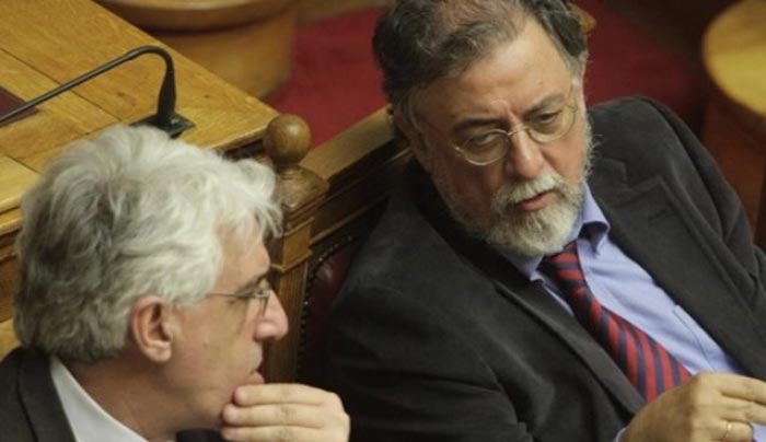 Με «πολιτικό σεισμό» απειλείται η κυβέρνηση από τα δύο ονόματα του Πανούση