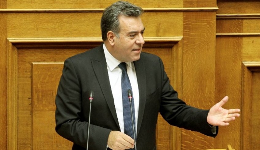 Παρέμβαση του Μάνου Κόνσολα για το καθεστώς αδειοδότησης ανεμογεννητριών στα νησιά