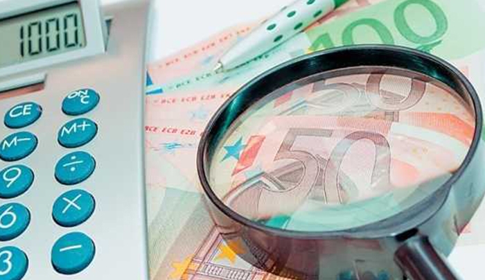 Πώς θα γίνει η επαναφορά του κατώτατου μισθού στα 751 ευρώ