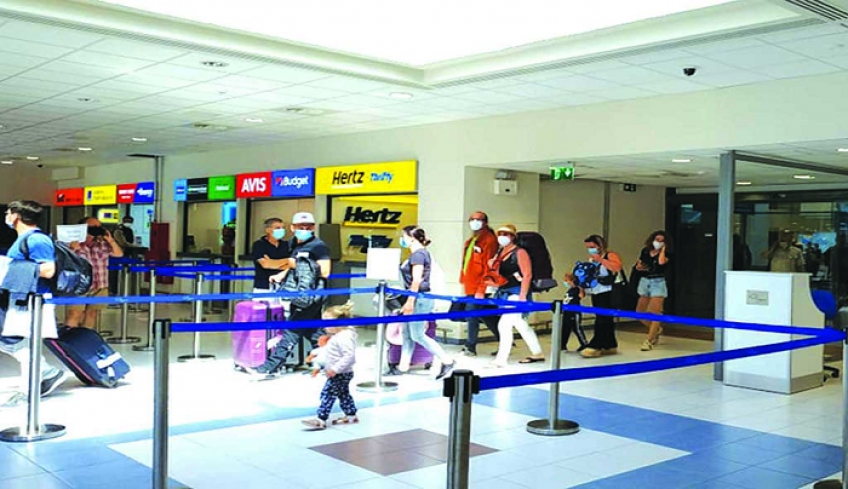 Mε παρέμβαση Xατζημάρκου ανοίγουν κανονικά οι πτήσεις από Iσραήλ