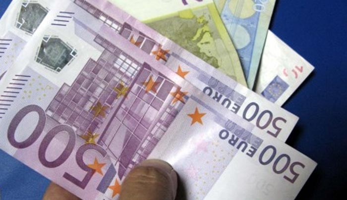 Συντάξεις: Μένουν τα αγκάθια, ανοιχτό το ενδεχόμενο για μειώσεις 6% στις κύριες