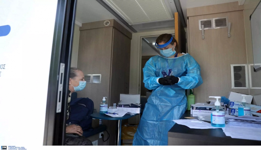 Επικίνδυνα «φορτωμένη» η Αττική – 2.500 τα ενεργά κρούσματα, το 40% στο κέντρο