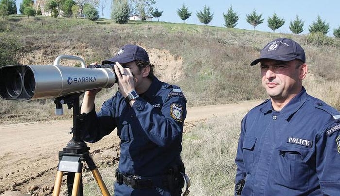 Συναγερμός στον Εβρο για τις προσφυγικές ροές- KΡΟΥΣΜΑΤΑ ΜΑΖΙΚΩΝ ΕΙΣΟΔΩΝ ΑΠΟ ΤΑ ΣΥΝΟΡΑ