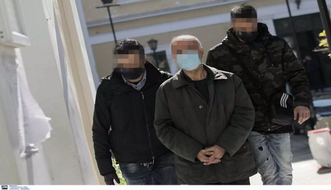 Σοκάρει ο 15χρονος μαθητής για τον καθηγητή: «Με κακοποιούσε σεξουαλικά και μετά με χτυπούσε για να μην μιλήσω»