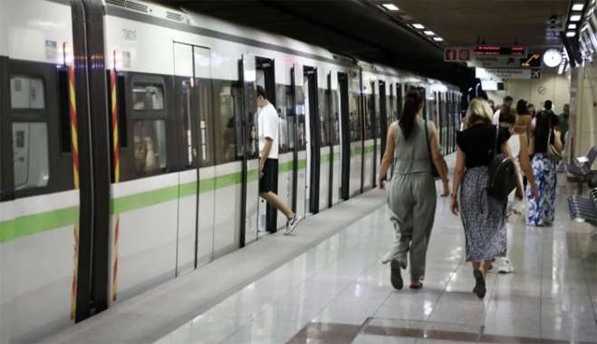 Πρωτομαγιά: Πώς θα κινηθούν μετρό και λεωφορεία - «Δεμένα» τα πλοία, «χειρόφρενο» στα τρένα
