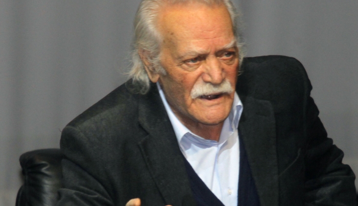 Γλέζος σε Σουλτς: Να φοβάσαι τον άνθρωπο του ενός βιβλίου