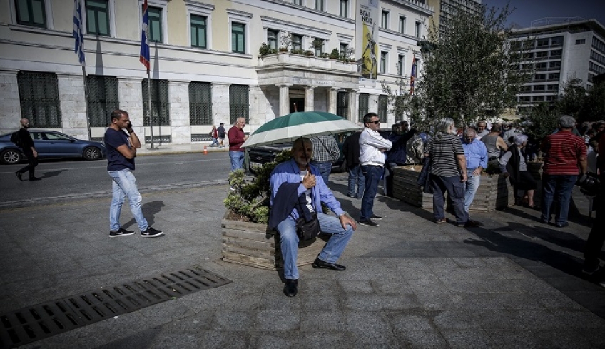 Τι αλλάζει στον τρόπο υπολογισμού των επικουρικών συντάξεων - Το σχέδιο του υπουργείου Εργασίας