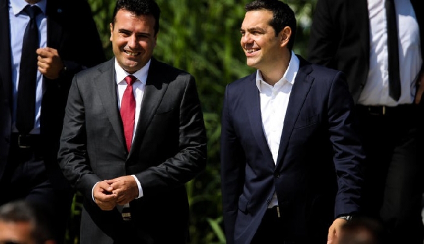 Στη Βόρεια Μακεδονία ο Τσίπρας: Οι προσδοκίες και τα "αγκάθια"