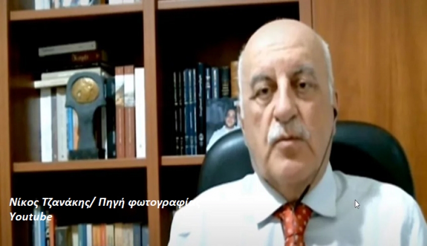 Τζανάκης: Περιμένουμε νέα μετάλλαξη του κορωνοϊού μέχρι το καλοκαίρι -Τι θα γίνει με τις μάσκες