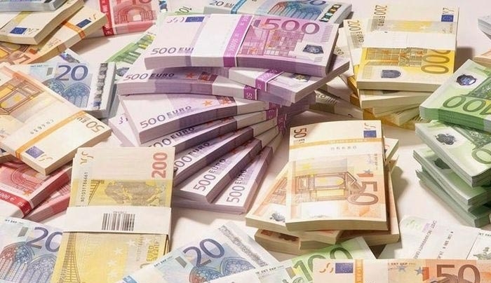 Έφοδοι στα σπίτια και κατασχέσεις εξπρές