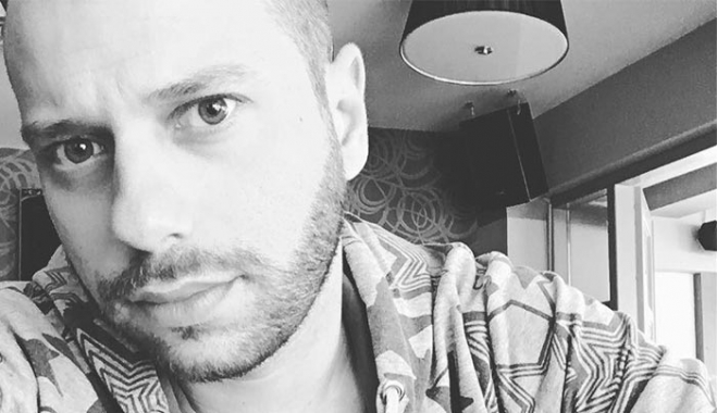 Συνέντευξη του Dj Sperbi σε ΓΝΩΣΤΟ περιοδικό της showbiz