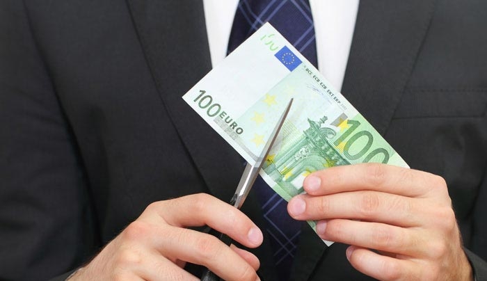 «Κούρεμα» χρέους και πολυετής επιμήκυνση αποπληρωμής για «κόκκινες» επιχειρήσεις