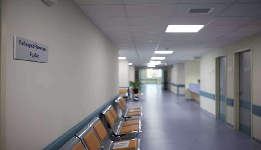 Βουλή: Υπερψηφίστηκε η νομοθετική διάταξη για την ακούσια νοσηλεία – Θα γίνεται χωρίς αστυνομικούς