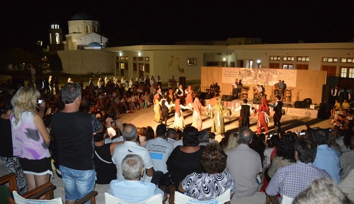 AΝΤΑΜΩΜΑ &amp; έντονο άρωμα ΠΑΡΑΔΟΣΗΣ 1η μέρα πλήθος κόσμου στην Ευαγγελίστρια Ασφενδιού (φωτό-βίντεο)
