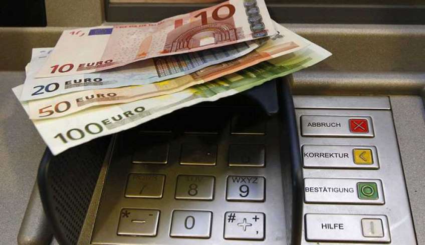 Απότομη προσγείωση από Χατζηδάκη: Δεν θα φτάσει 800 ευρώ o κατώτατος μισθός