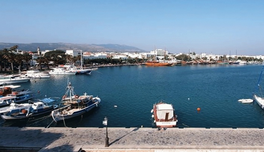 Πρόσκρουση ταχύπλοου σκάφους σε πλοιάριο στο λιμάνι της Κω