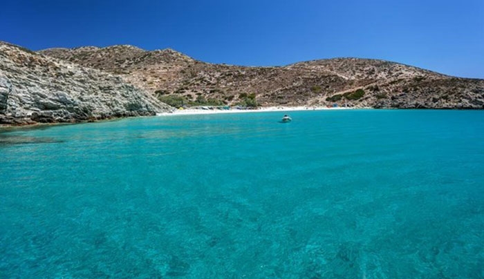 Οι πιο υπέροχες παραλίες της Ελλάδας για γυμνισμό