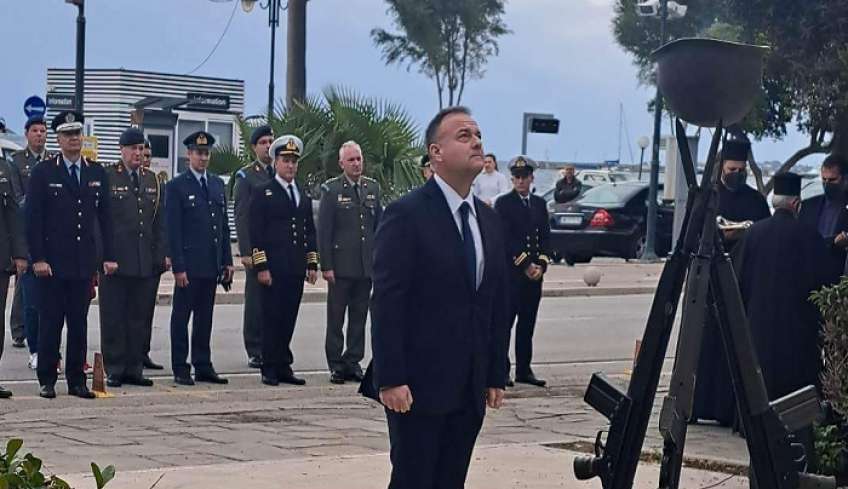Ο Ιωάννης Παππάς στους εορτασμούς για την επέτειο μνήμης της Εθνικής Αντίστασης, στο νησί της Κω.