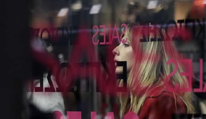 Τι αλλάζει στο ψωμί, τα καύσιμα και τις εκπτώσεις