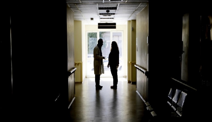 Σαρώνει η γρίπη την Ελλάδα: Σε μία εβδομάδα 20 νέοι θάνατοι