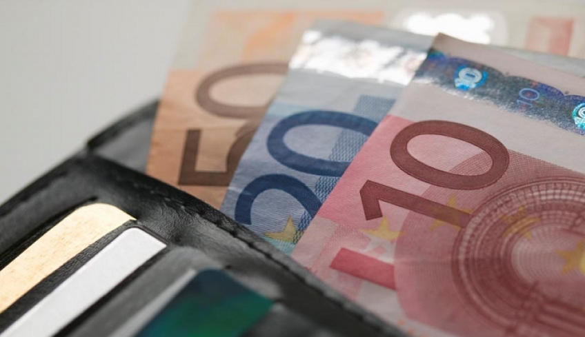 Μέχρι τις 30 Ιουνίου το Δώρο Πάσχα στους εργαζόμενους σε αναστολή σύμβασης – Πώς θα καταβληθεί