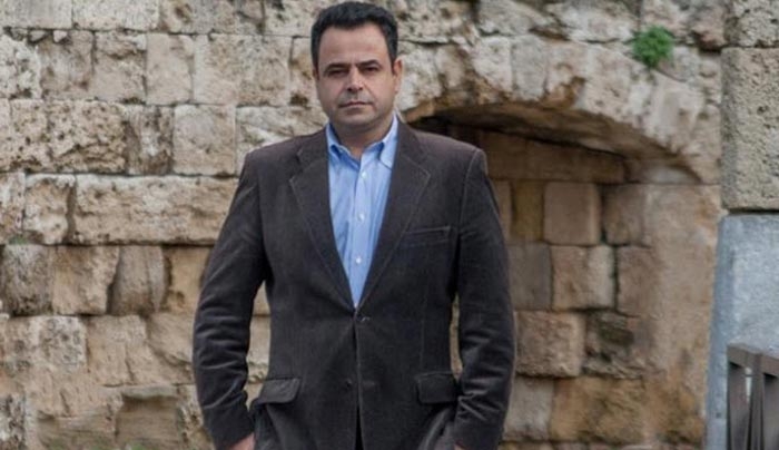 Σαντορινίος: Το Κοινωνικό Εισόδημα Αλληλεγγύης, πιλοτικά, σε Κάλυμνο και Λέρο