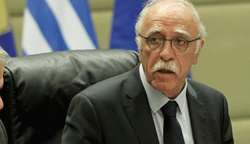 Βίτσας: Αυξάνονται οι προσφυγικές ροές στα νησιά και στον Εβρο