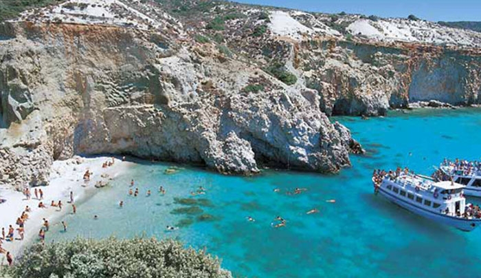 9  βίντεο κλιπ που έχουν γυριστεί σε Ελληνικά νησιά!