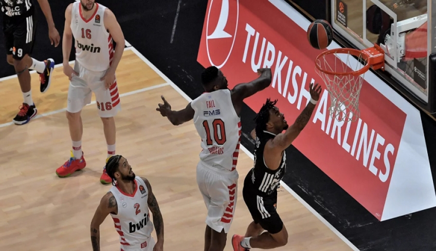 Euroleague: Ο Ολυμπιακός «κλείδωσε» την τετράδα -Επικράτησε της Βιλερμπάν εκτός έδρας με 80-94