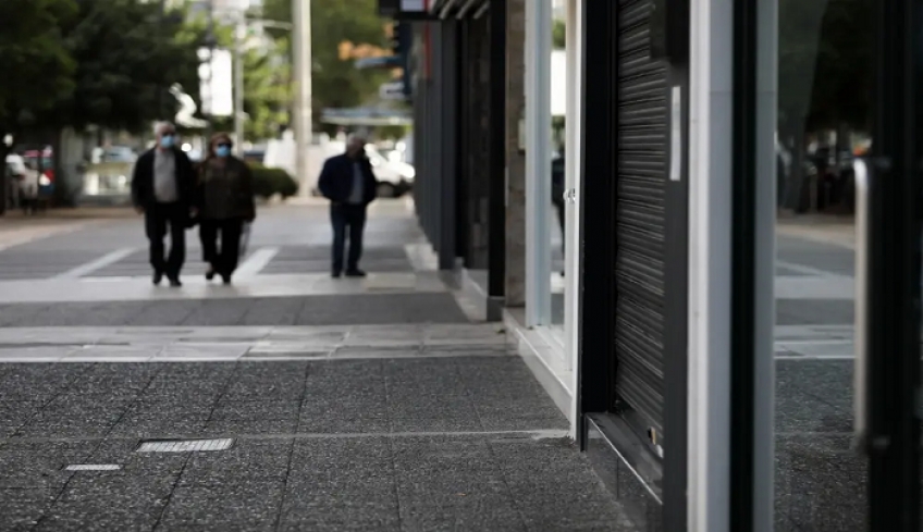 Προς λιανεμπόριο πολλών… ταχυτήτων: Παράθυρο για κατά τόπους άνοιγμα βάσει του επιδημιολογικού φορτίου