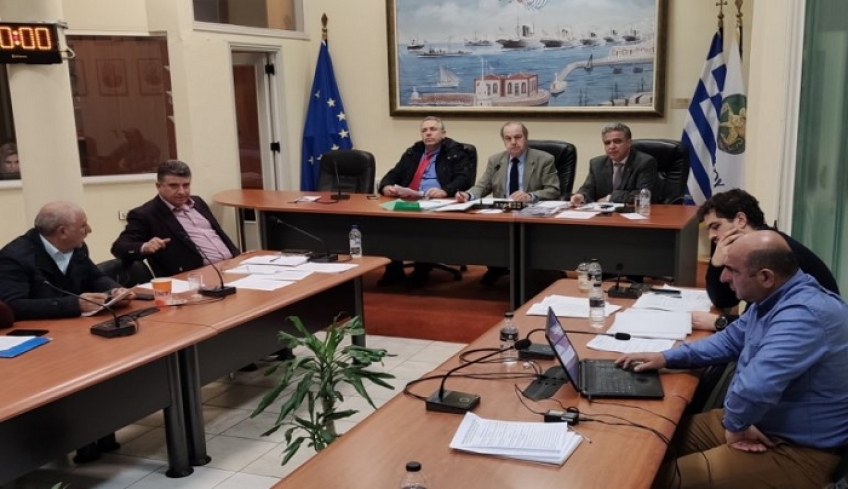 Μπλοκάρει δικαστικά την επίταξη το Δημοτικό Συμβούλιο Χίου