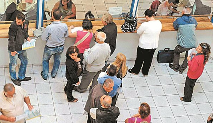 Απίστευτο: 90.000 δικαιούχοι θα περιμένουν τη σύνταξή τους έως και… 4 χρόνια