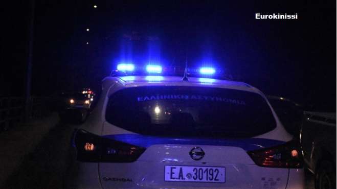 Κηφισιά: Χειροπέδες σε τρεις 16χρονους - Έβγαζαν σουγιά και λήστευαν ανήλικους
