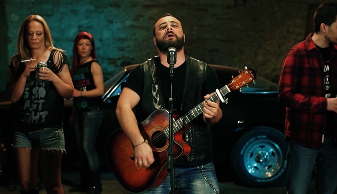Τα παιδιά του "The Voice" Στέλιος Μαγαλιός και Ιφιγένεια Άτκινσον στο “John the Revelator” (Video)